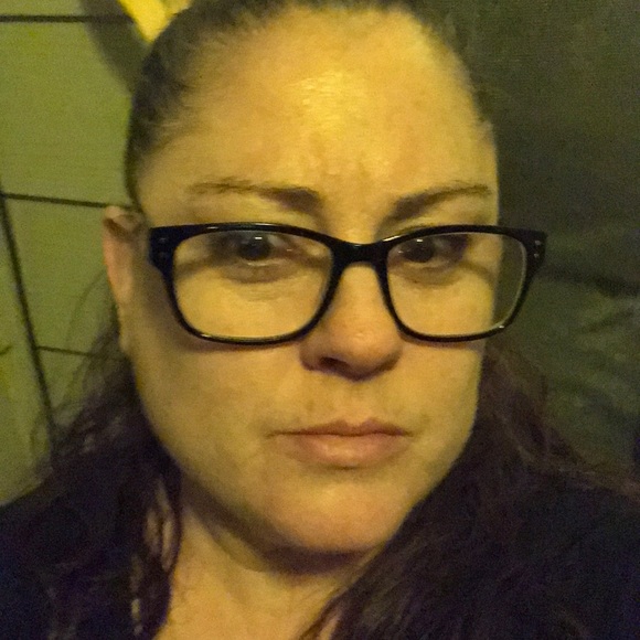 Meet your Posher, Mandy - Picture 1 of 1